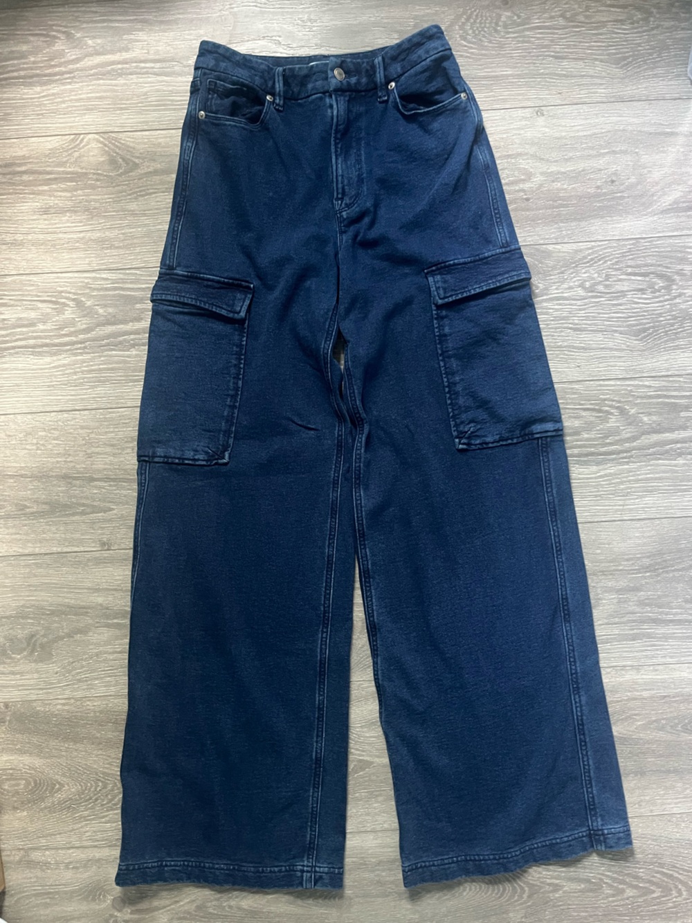 Good American Dark Wash Wide Leg 90s Good Skate Cargo Sweatpants Jeans Size 8 29
